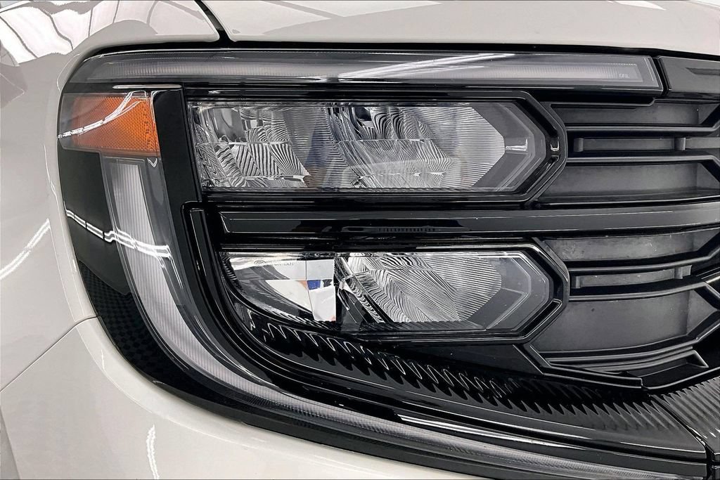 Certified 2025 Ford Expedition Max Active AWD/4WD image 30