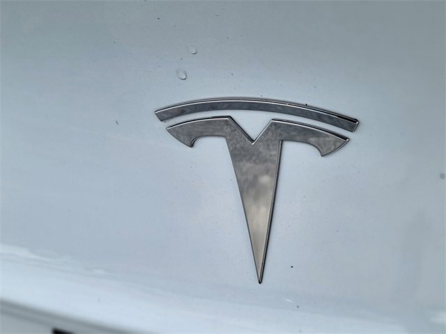 Used 2021 Tesla Model 3 Performance image 5