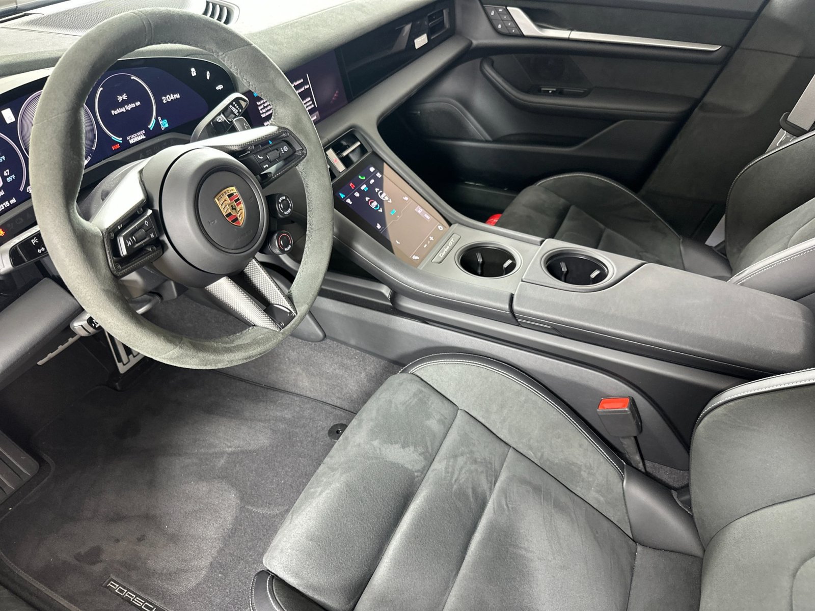 Certified 2025 Porsche Taycan GTS AWD/4WD image 4