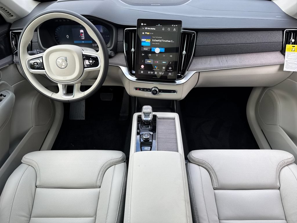 New 2026 Volvo XC90 T8 Ultra w/ Protection Package Premier AWD/4WD image 12
