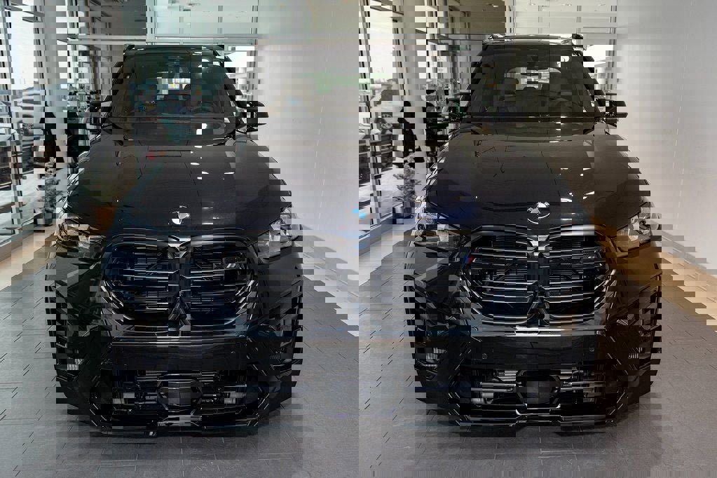 New 2026 BMW X5 M Competition w/ Executive Package image 2