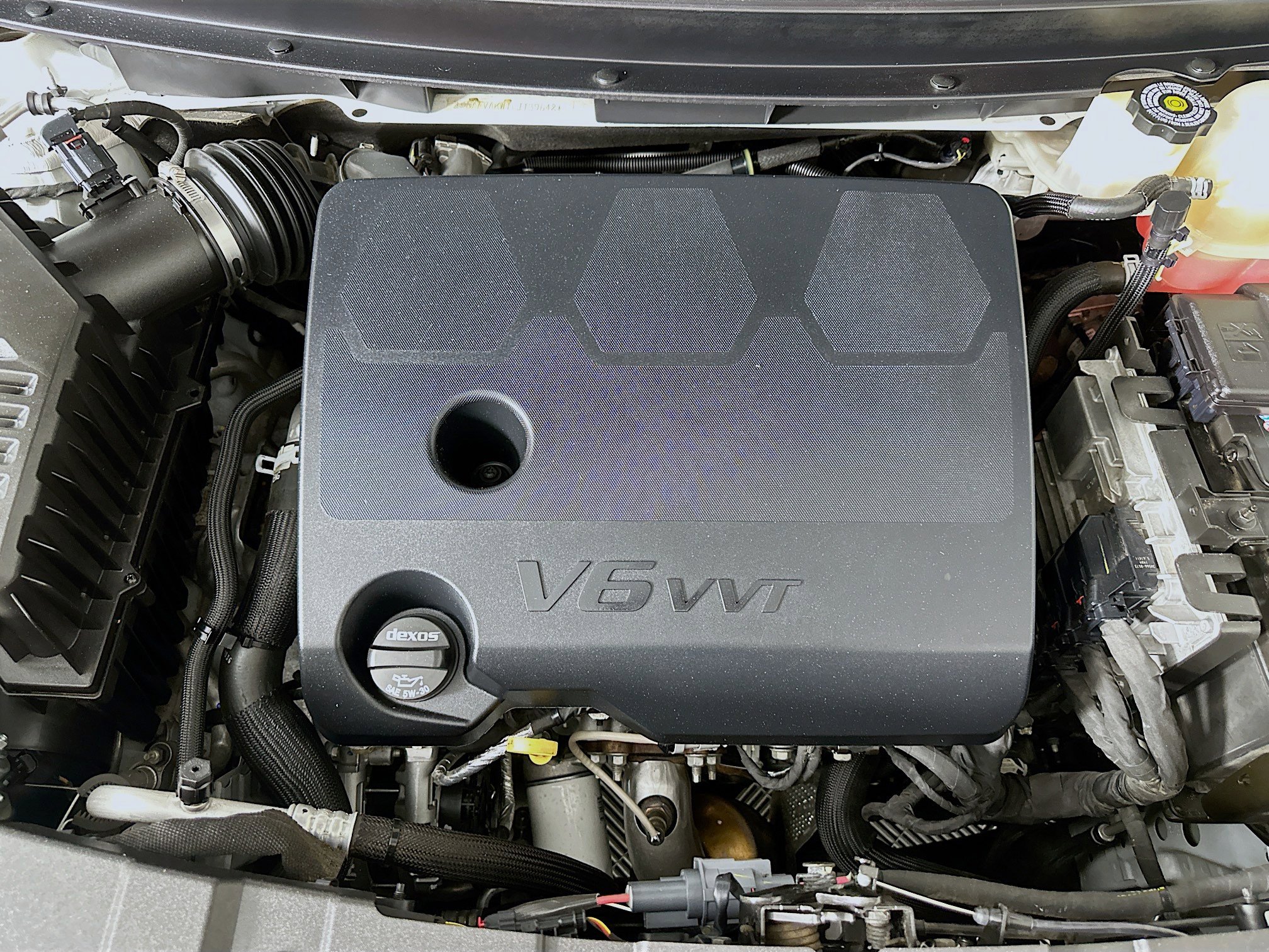 Used 2020 Buick Enclave Essence image 34