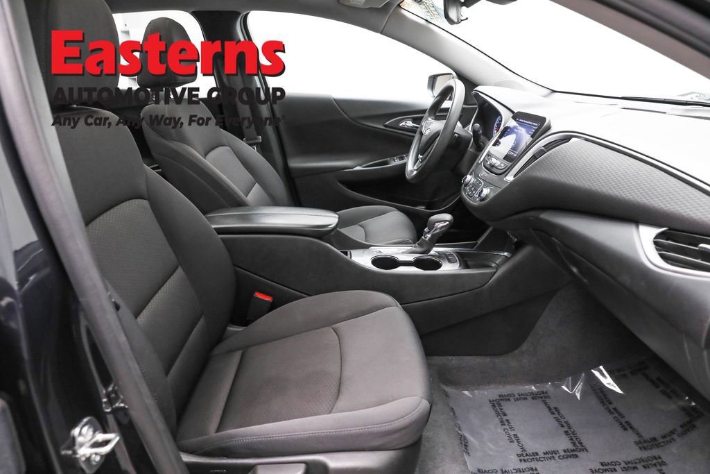Used 2023 Chevrolet Malibu LT image 24