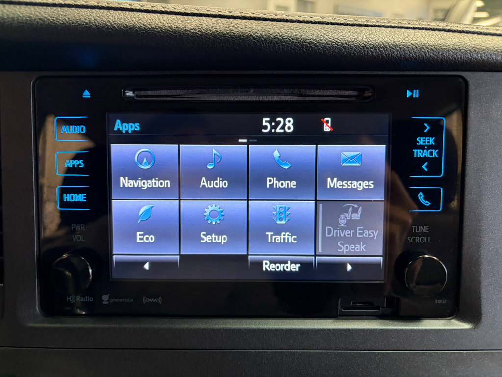 Used 2017 Toyota Sienna SE FWD image 18