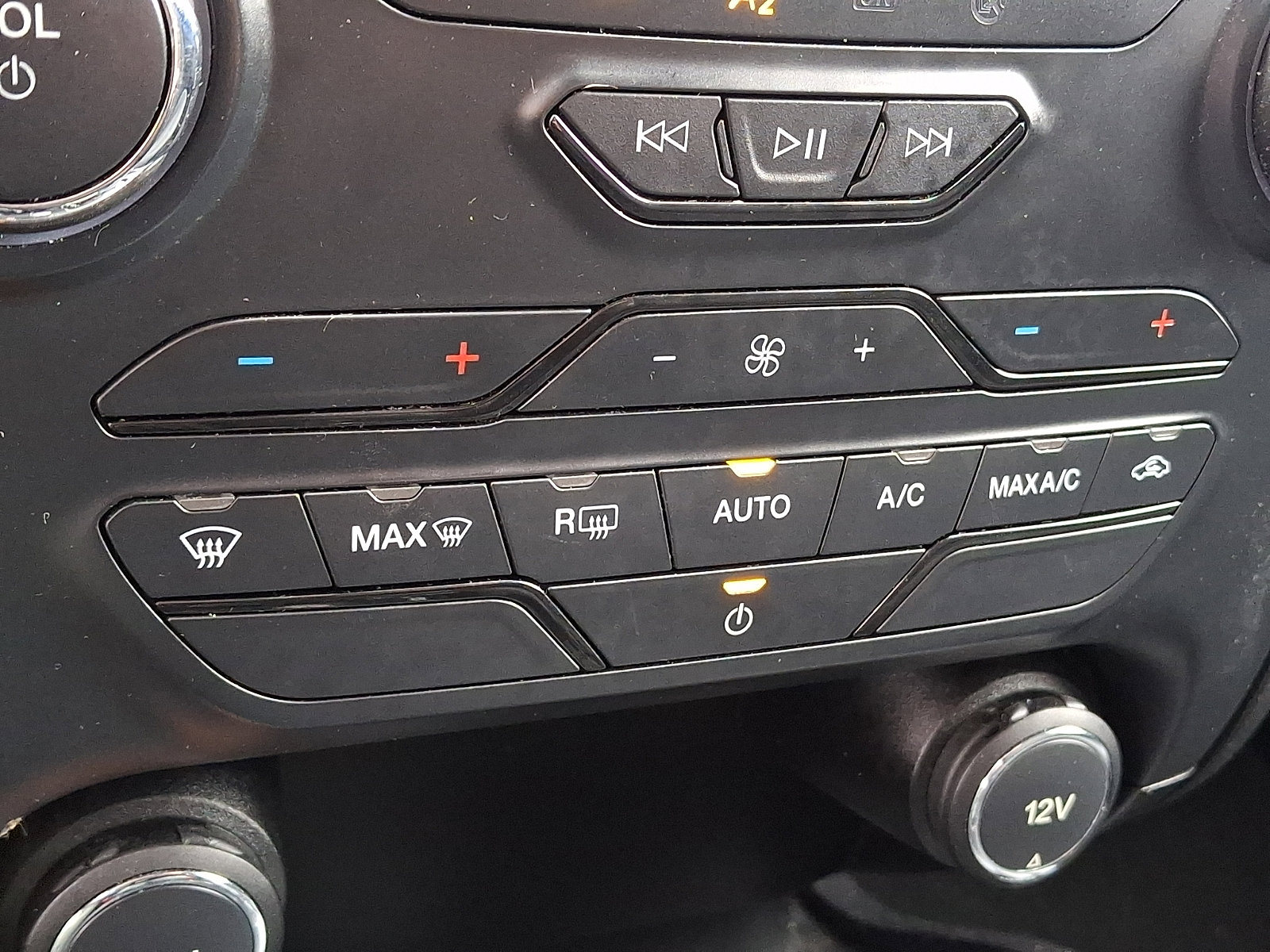 Certified 2020 Ford Ranger XLT w/ Equipment Group 301A Mid image 16