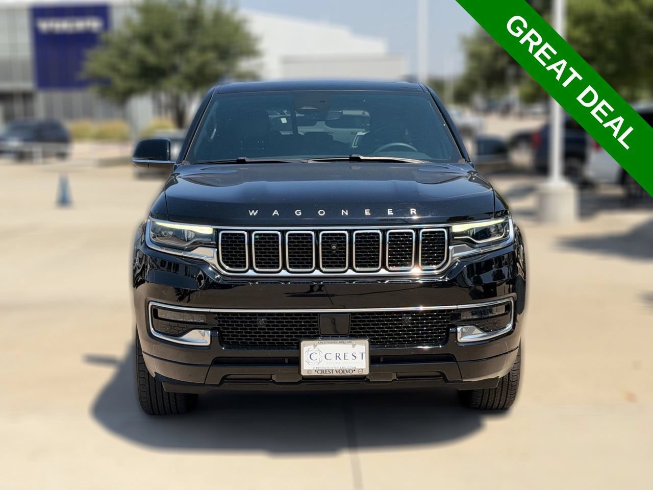 Used 2023 Jeep Wagoneer 4WD w/ Premium Group I image 4
