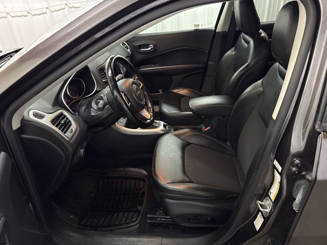 Used 2021 Jeep Compass Latitude w/ Convenience Group FWD image 27