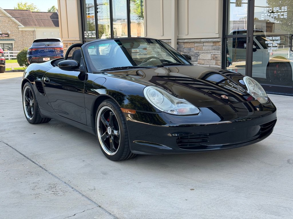 Used 2003 Porsche Boxster RWD image 3