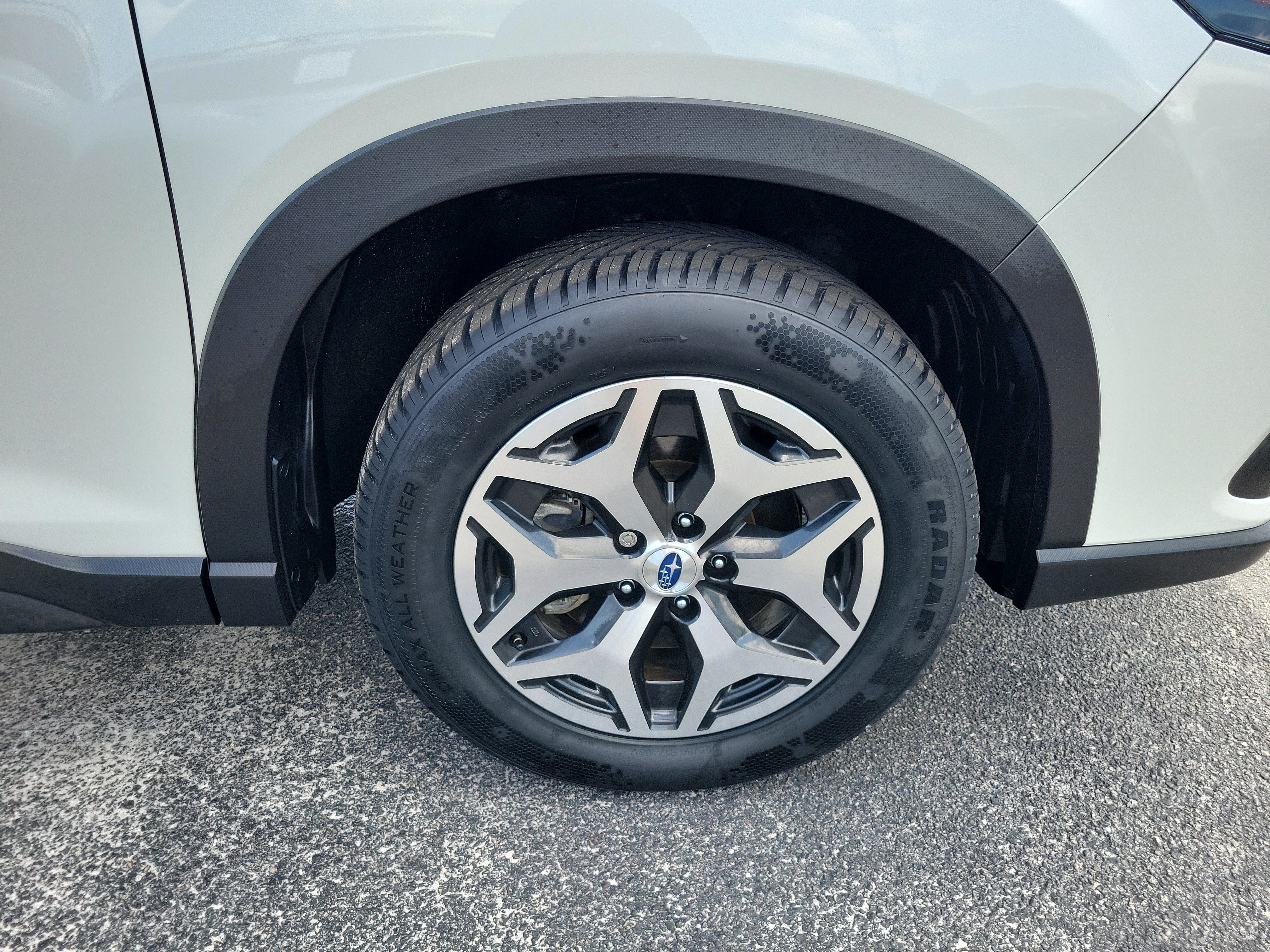 Certified 2024 Subaru Forester Premium AWD/4WD image 8