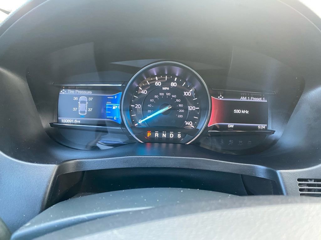 Used 2018 Ford Explorer XLT w/ Equipment Group 202A image 19