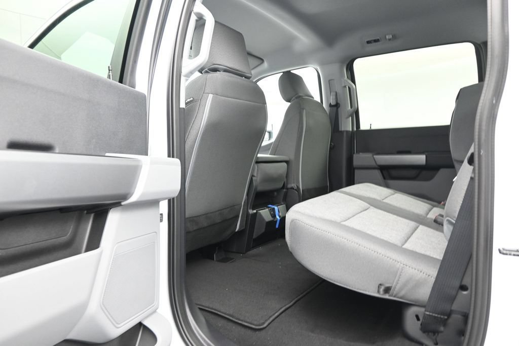 New 2026 Ford F250 XL w/ STX Appearance Package AWD/4WD image 17