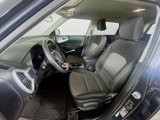 Used 2020 Kia Soul LX FWD image 20