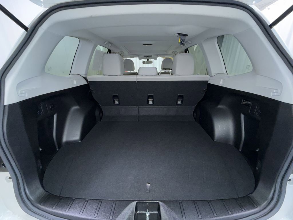 Used 2018 Subaru Forester 2.5i Premium image 16