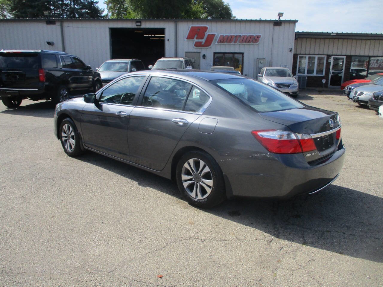 Used 2013 Honda Accord LX image 5