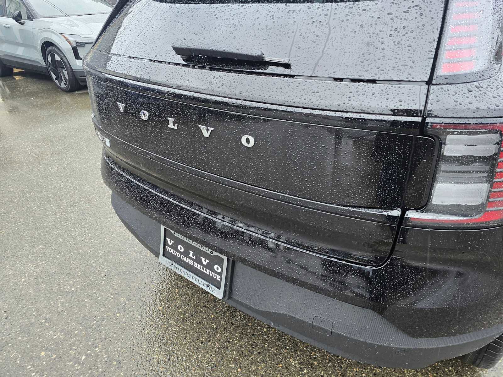 New 2026 Volvo EX30 Plus w/ Protection Package Premier RWD image 15