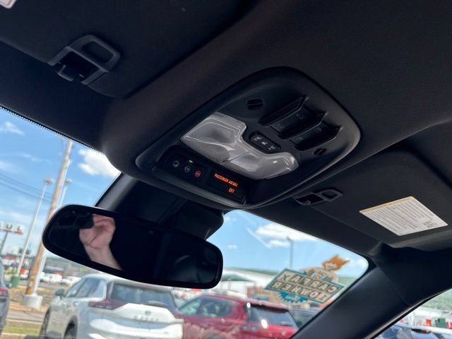 Used 2022 Chevrolet TrailBlazer ACTIV w/ Sun and Liftgate Package FWD image 30