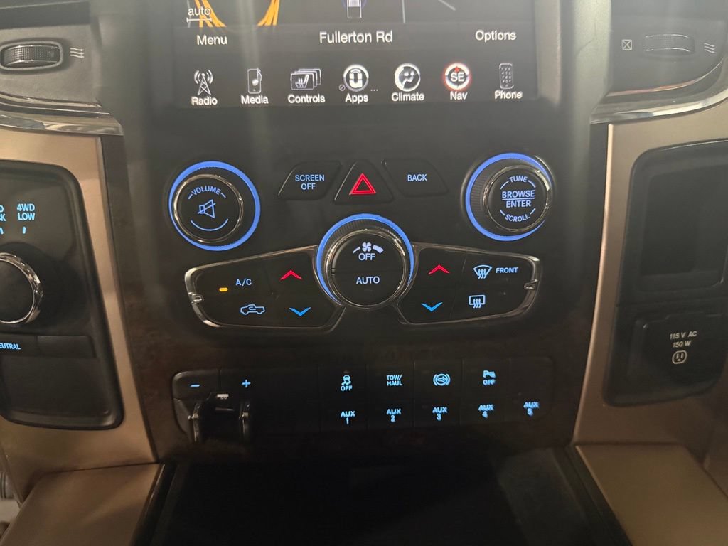 Used 2014 RAM 3500 Laramie Longhorn AWD/4WD image 27