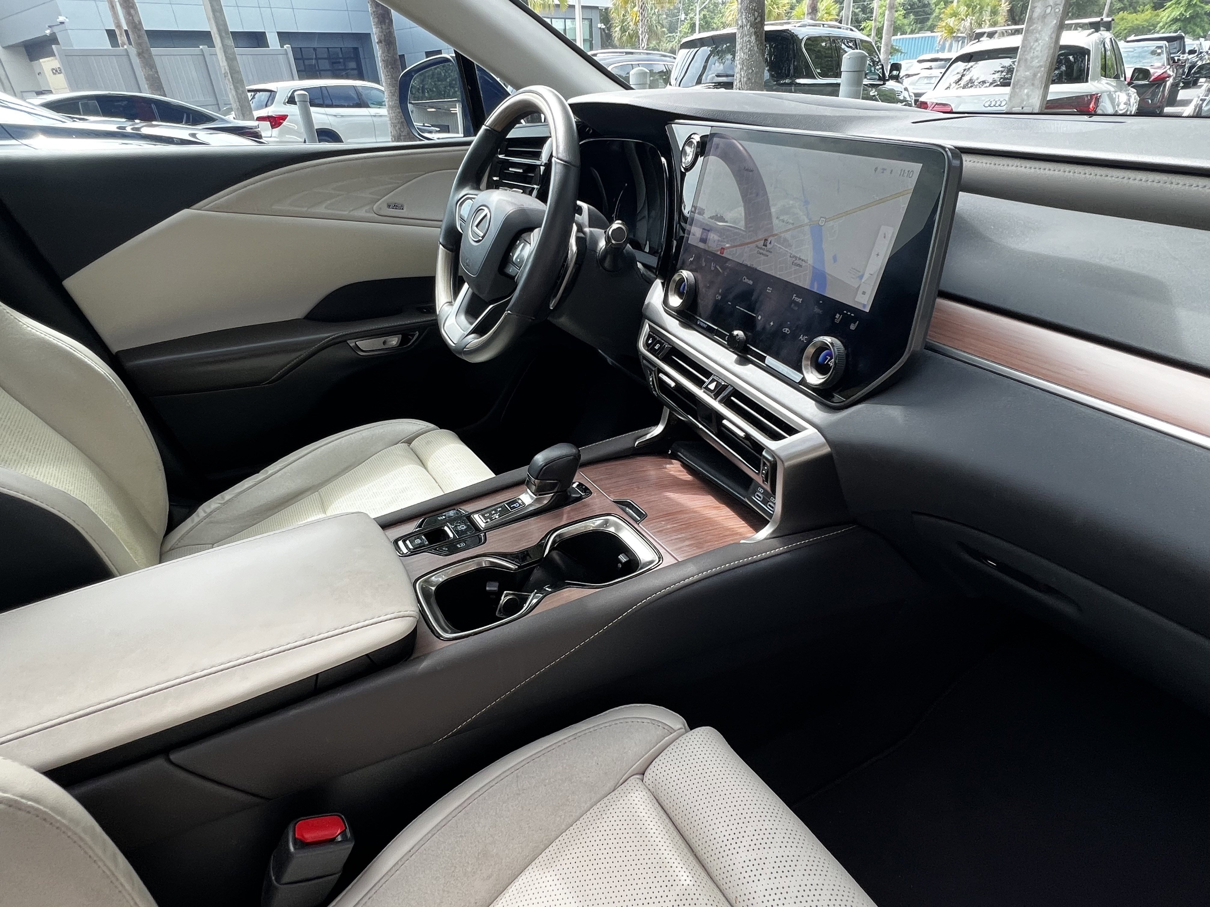 Used 2024 Lexus RX 350 FWD w/ Convenience Package image 47