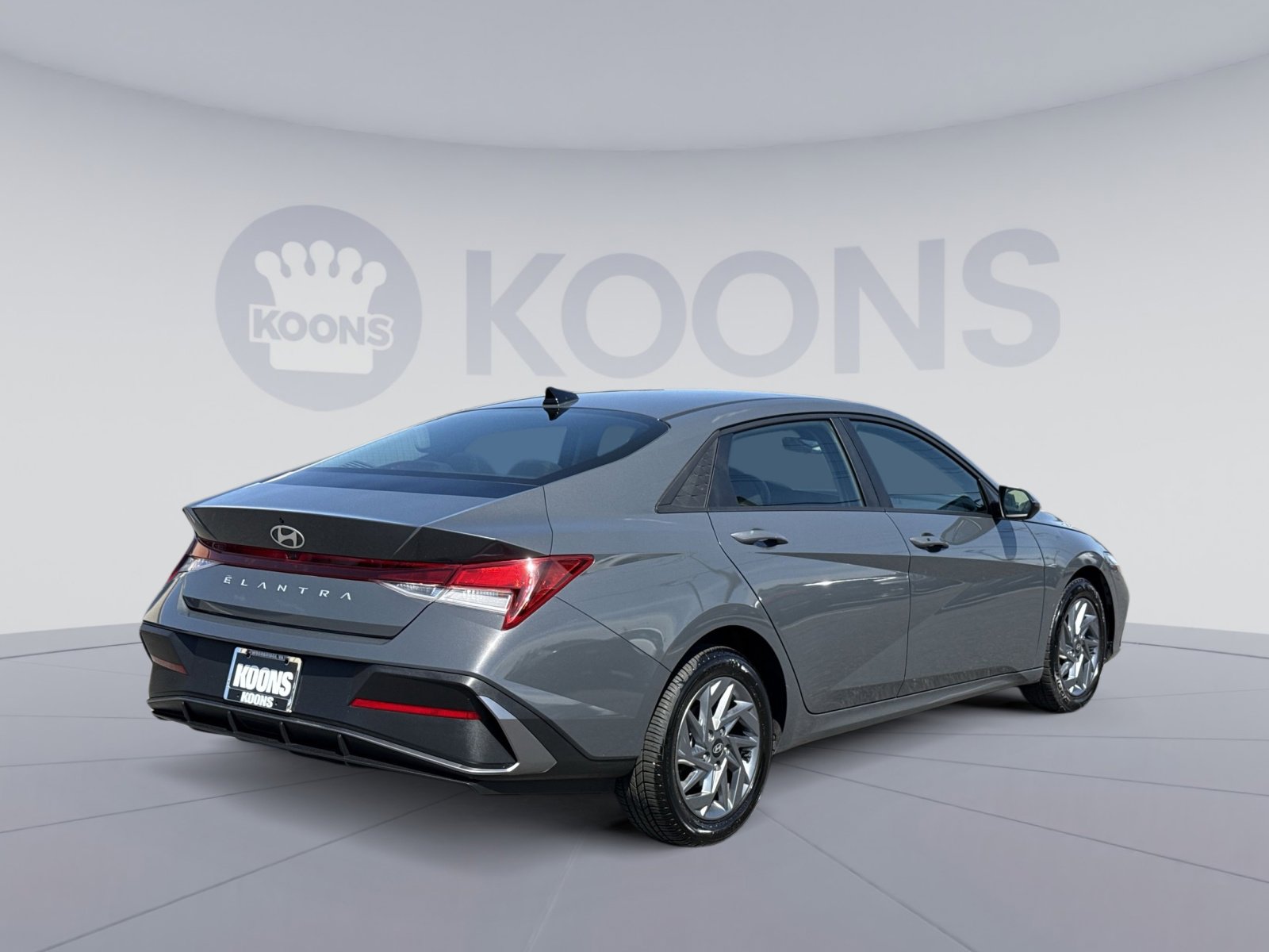 Certified 2024 Hyundai Elantra SEL FWD image 7
