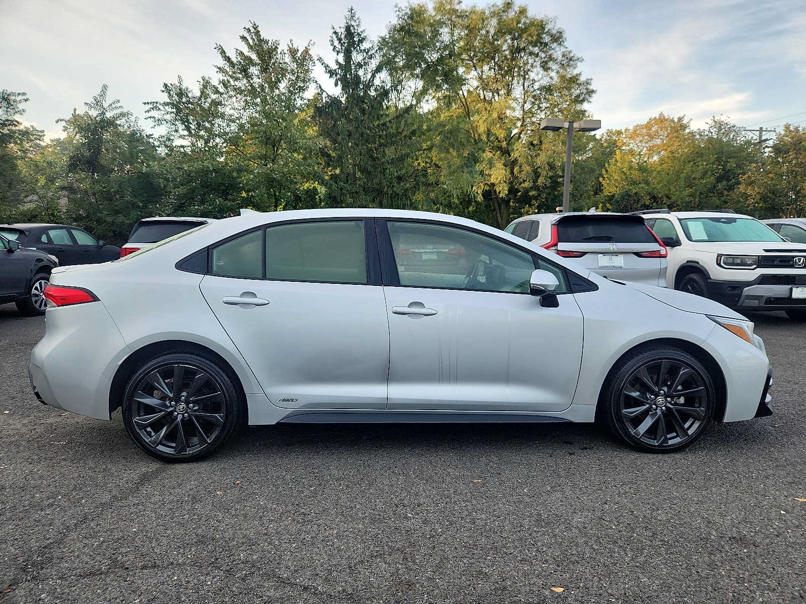 Used 2024 Toyota Corolla SE AWD/4WD image 7