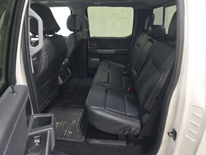 Used 2026 Ford F250 Lariat w/ Lariat Ultimate Package image 5