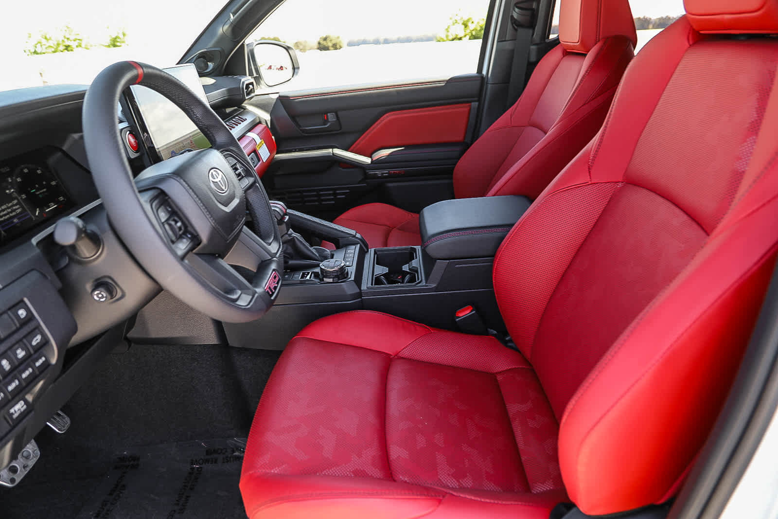 Certified 2025 Toyota 4Runner TRD Pro AWD/4WD image 18
