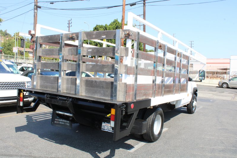 Used 2006 Chevrolet Silverado 3500 2WD Regular Cab image 6