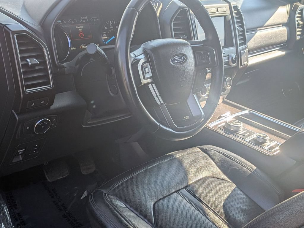 Used 2021 Ford Expedition Limited AWD/4WD image 16
