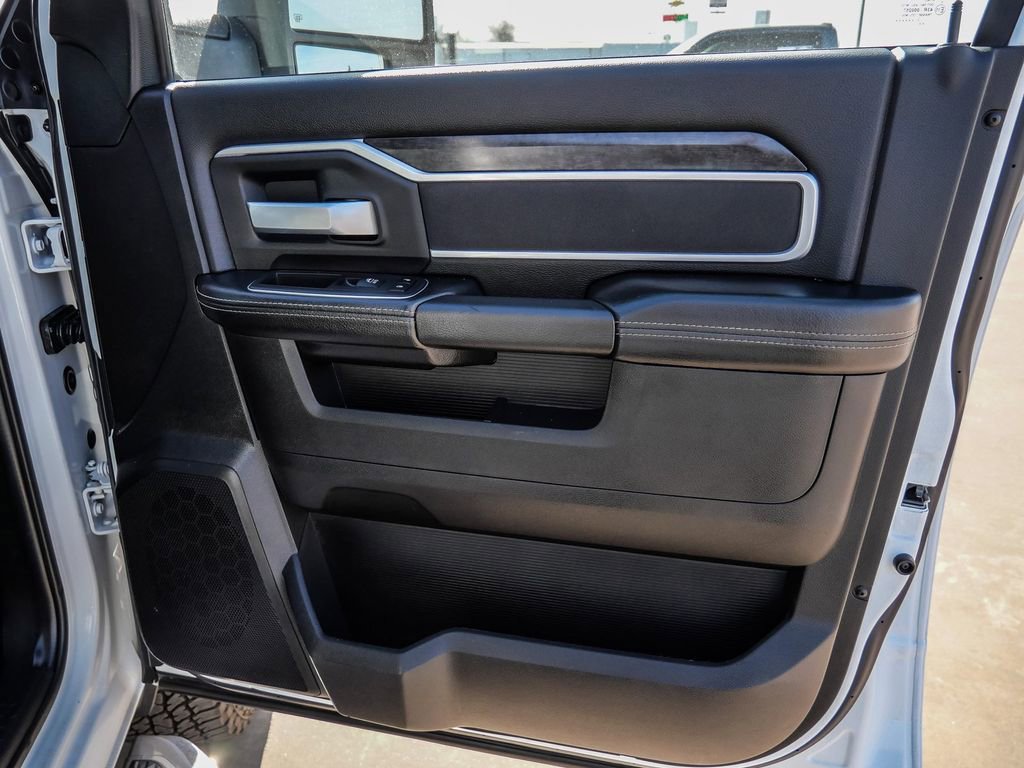 Used 2024 RAM 2500 Big Horn image 18