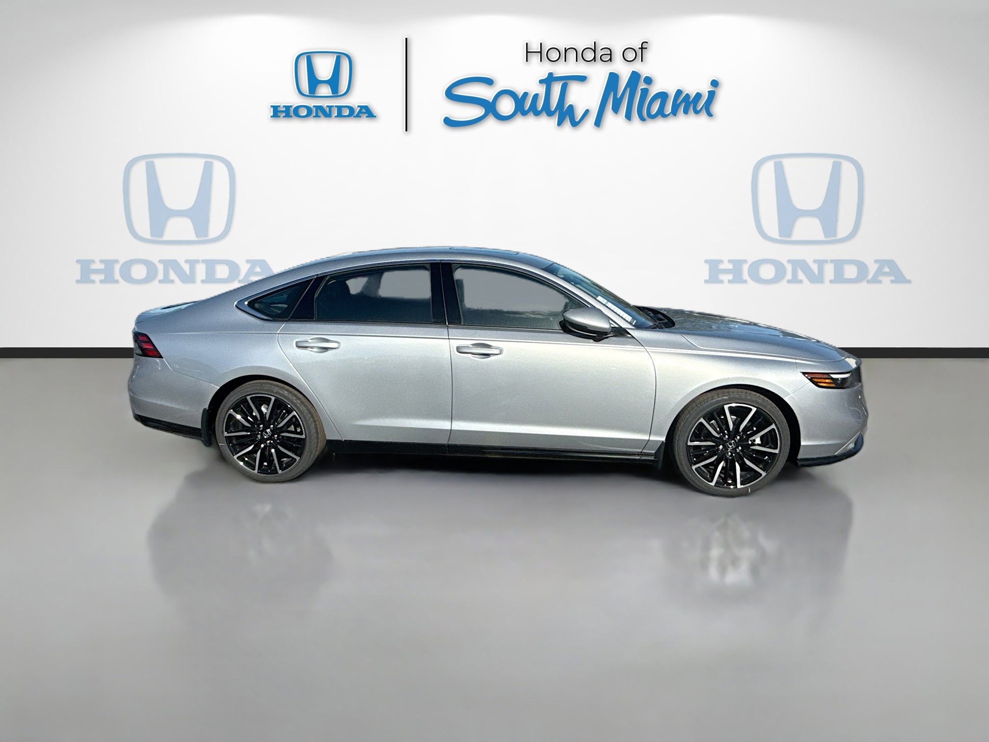 New 2026 Honda Accord Touring image 8