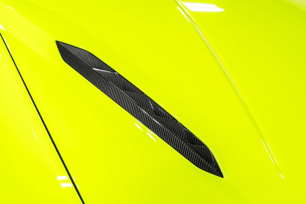 Used 2024 Lamborghini Urus Performante AWD/4WD image 53