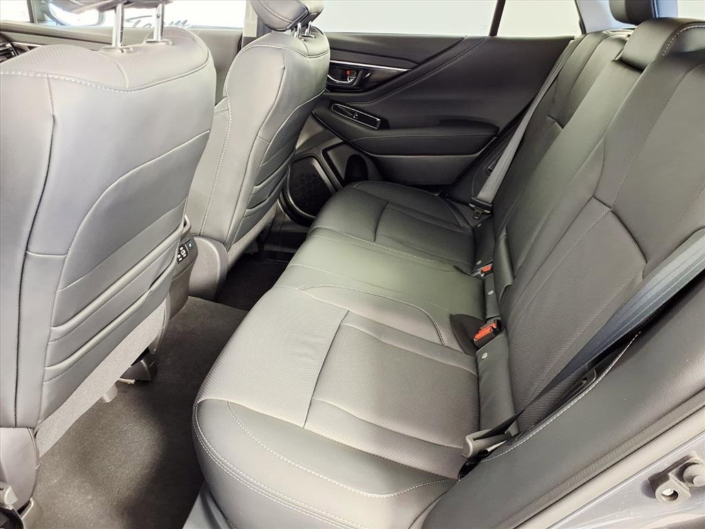 Certified 2025 Subaru Outback Limited image 10