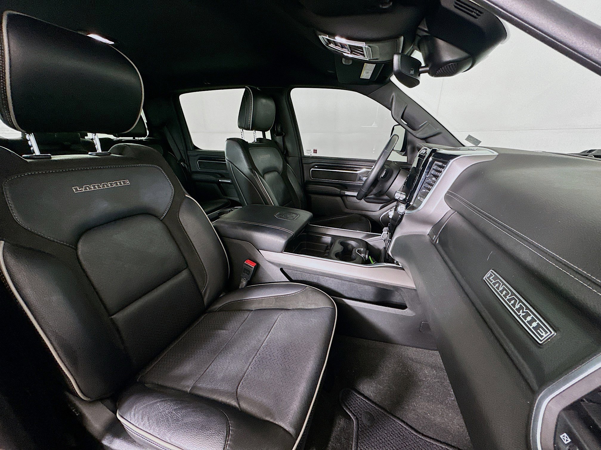 Used 2022 RAM 1500 Laramie image 32