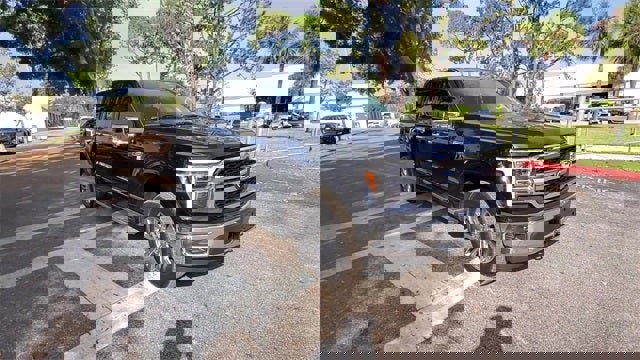 Used 2025 Ford F150 Lariat w/ Equipment Group 501A Mid image 50