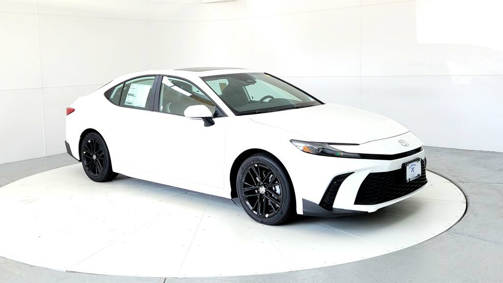 New 2026 Toyota Camry SE FWD image 7