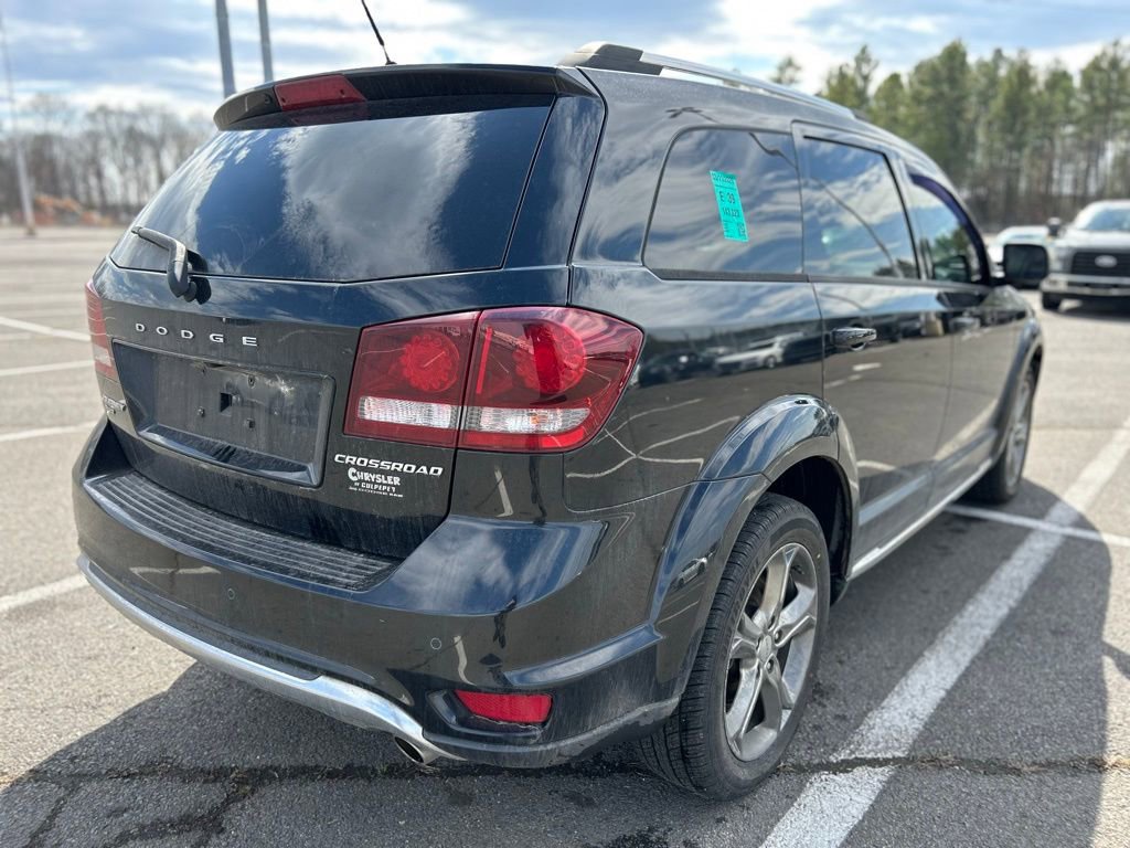 Used 2015 Dodge Journey Crossroad w/ Flexible Seating Group image 4
