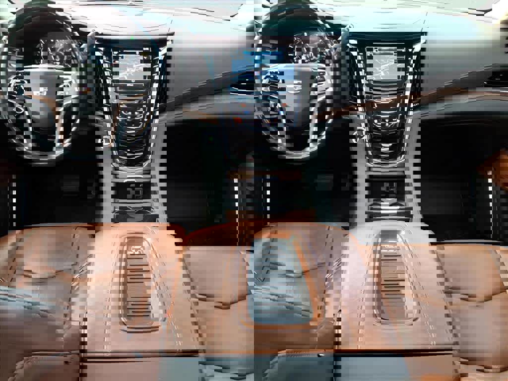 Used 2019 Cadillac Escalade Premium Luxury image 10