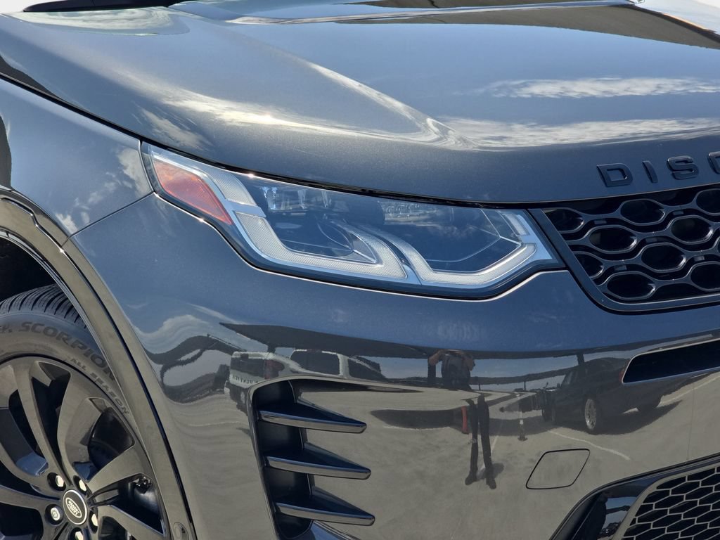Certified 2025 Land Rover Discovery Sport Dynamic SE AWD/4WD image 32