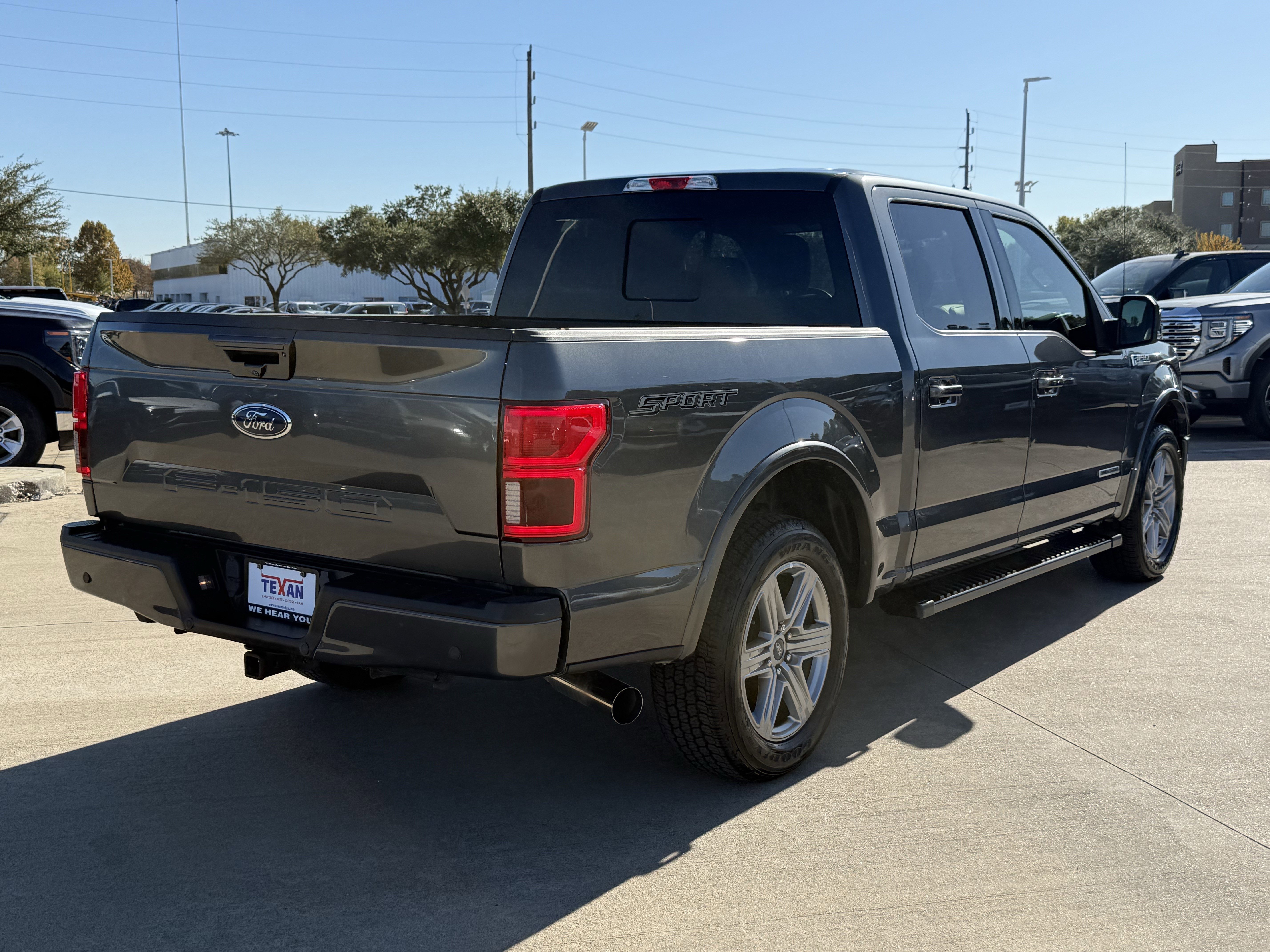 Used 2019 Ford F150 Lariat image 5