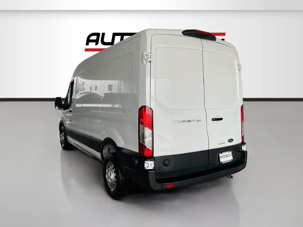 Used 2024 Ford Transit 350 148 Medium Roof RWD image 5