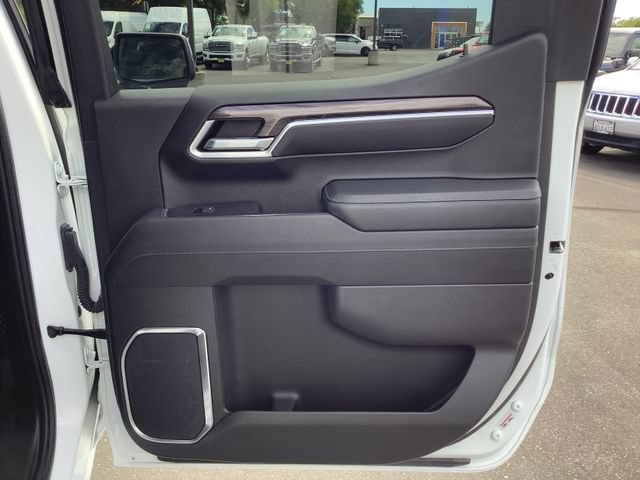 Used 2024 Chevrolet Silverado 1500 LTZ w/ LTZ Premium Package AWD/4WD image 38
