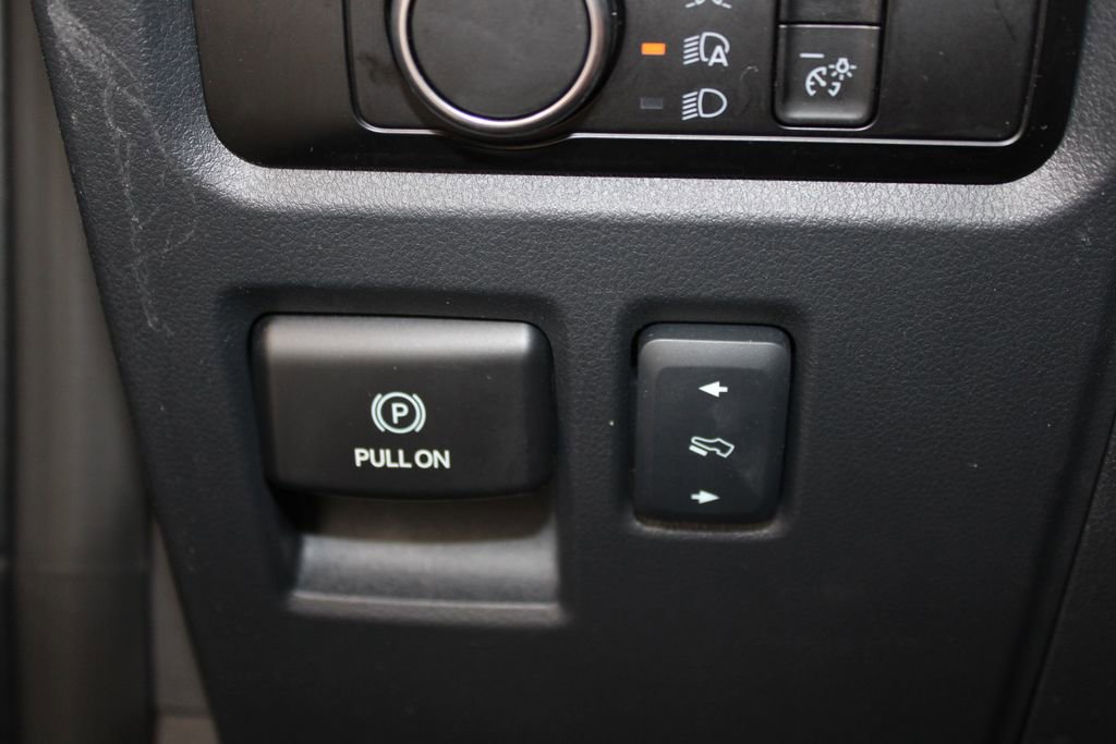 Used 2024 Ford Expedition XLT image 46