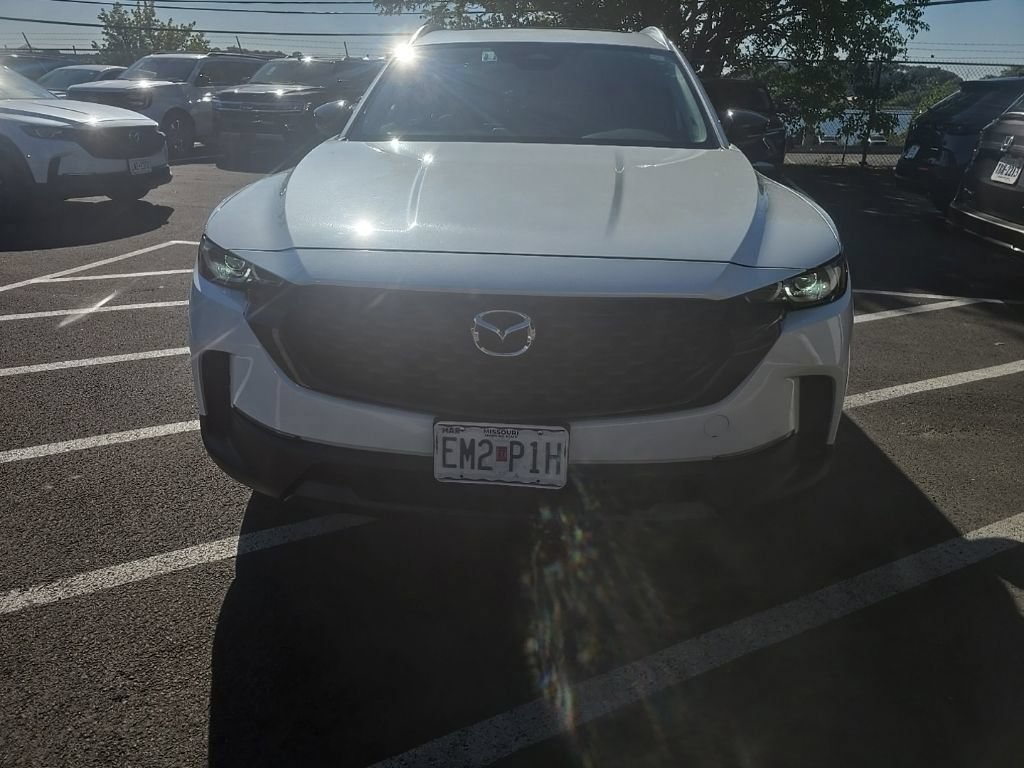 Used 2025 MAZDA CX-50 AWD 2.5 S w/ Premium Package image 2