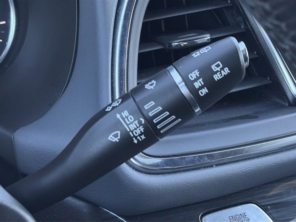 Used 2024 Buick Enclave Premium image 20