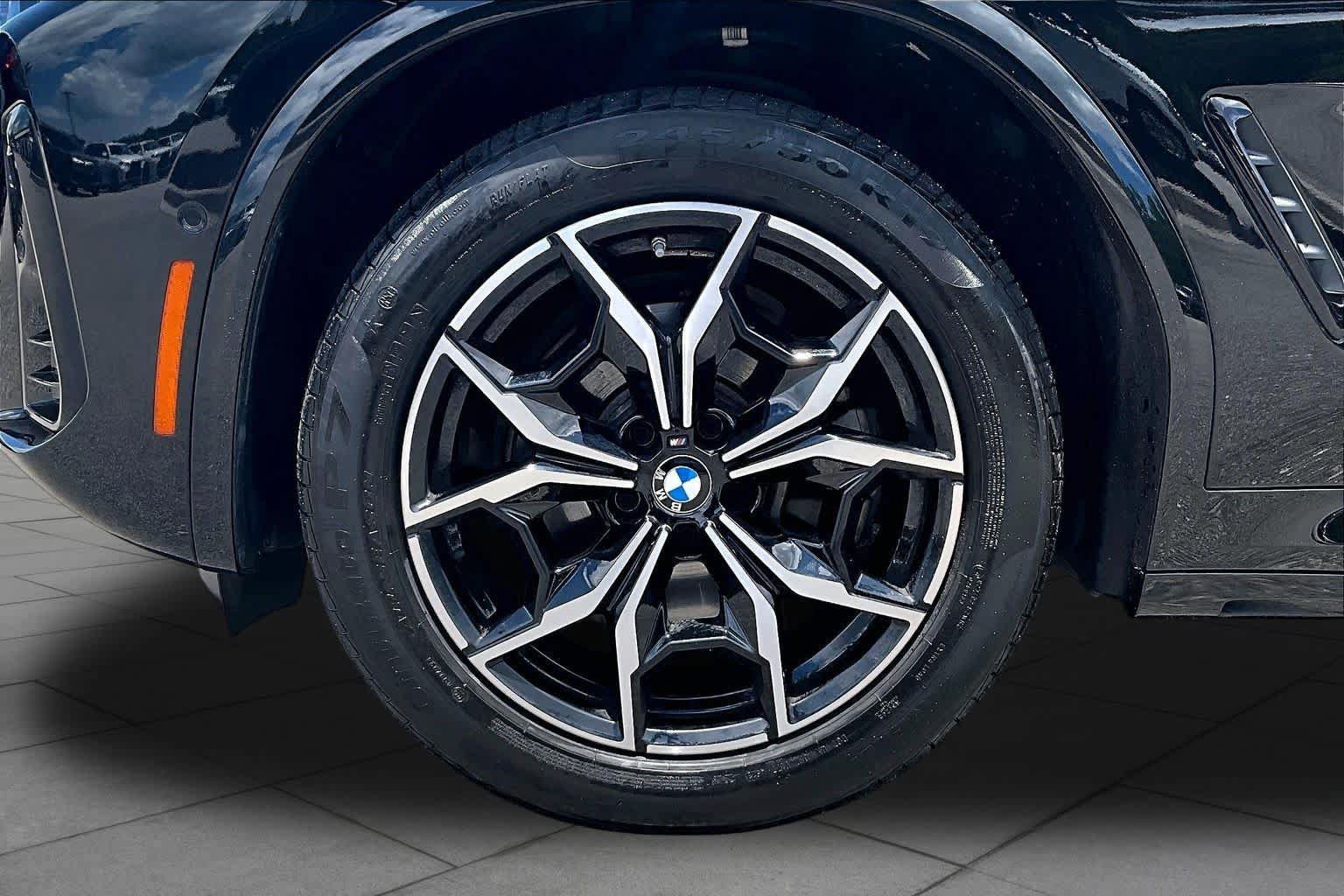 Used 2024 BMW X3 sDrive30i w/ M Sport Package RWD image 10