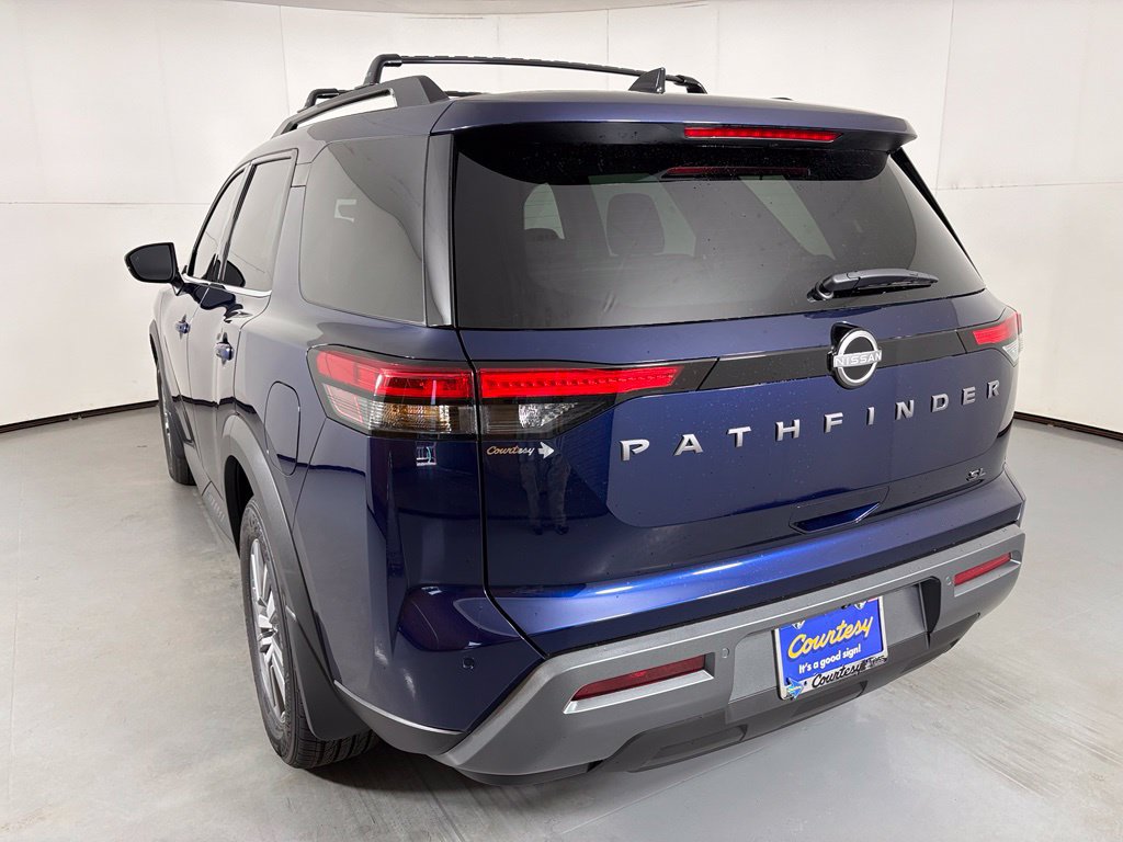 New 2026 Nissan Pathfinder SL FWD image 6