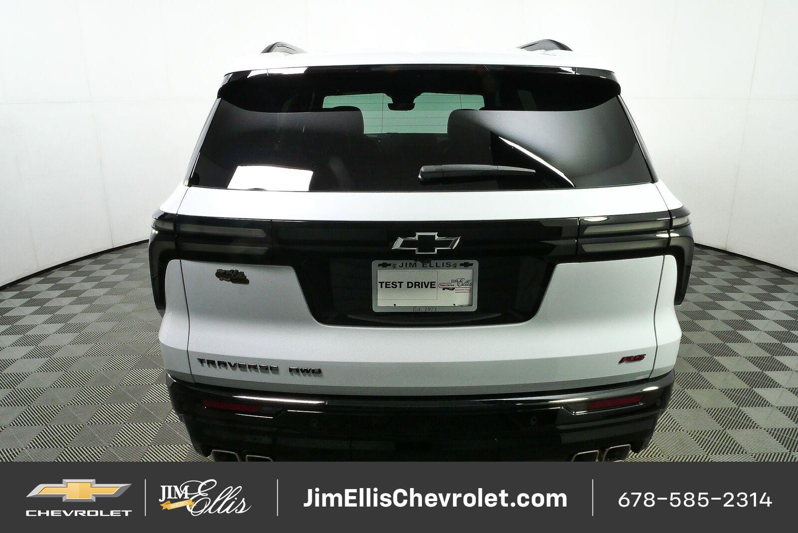New 2027 Chevrolet Traverse RS w/ LPO, Floor Liner Package AWD/4WD image 30