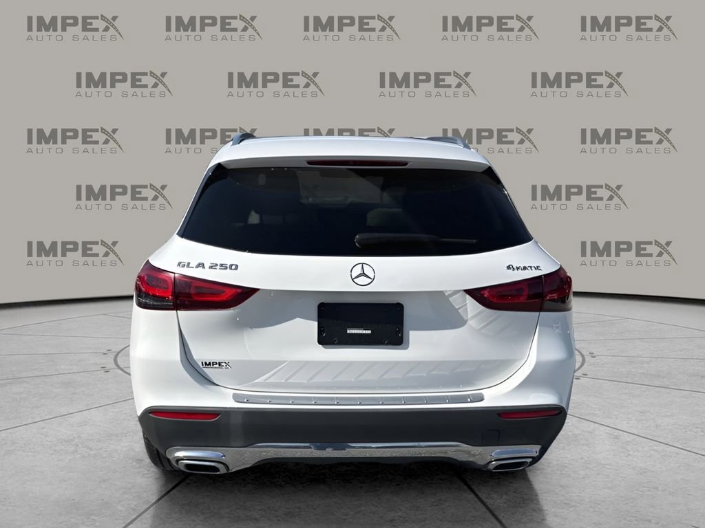 Used 2022 Mercedes-Benz GLA 250 4MATIC image 4