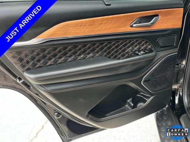Certified 2025 Jeep Grand Cherokee L Summit AWD/4WD image 19