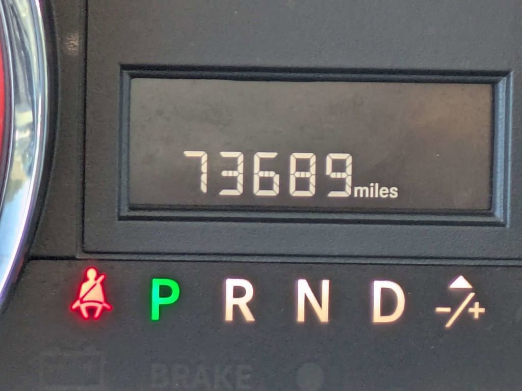 Used 2018 Dodge Grand Caravan SE w/ UConnect Hands-Free Group image 30